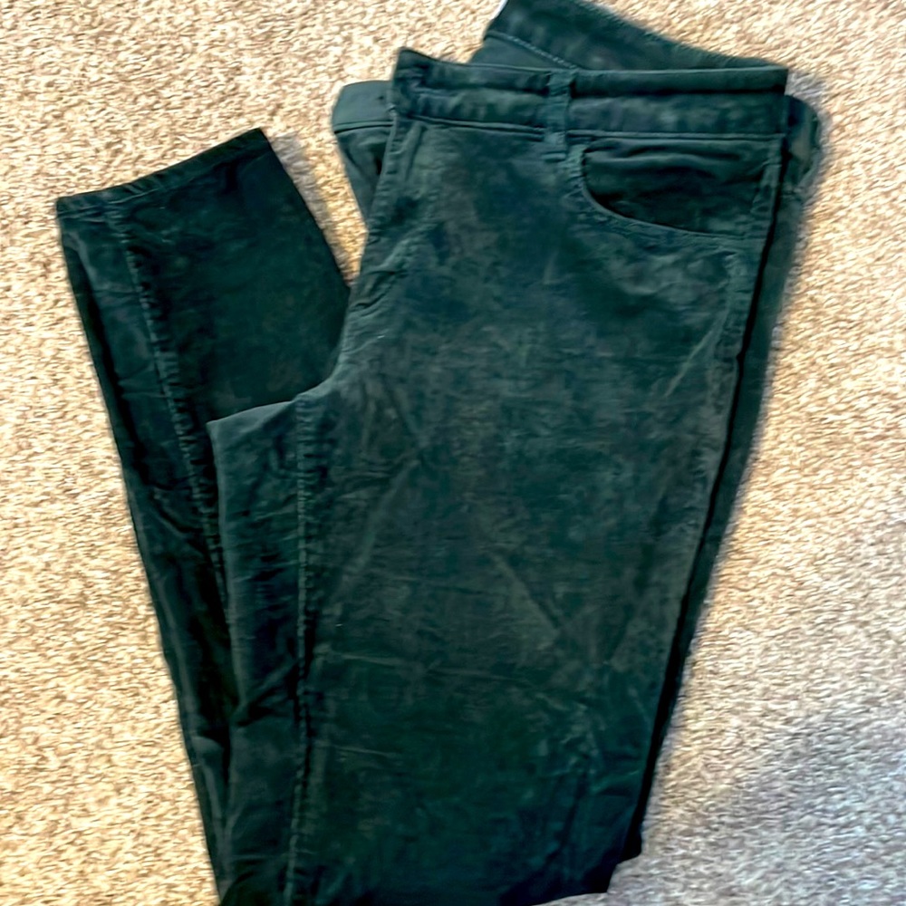 Like new LOFT curvy skinny cords